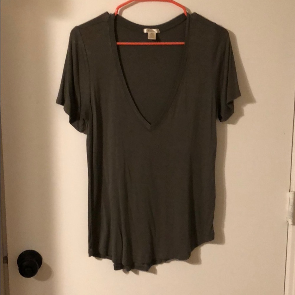 Green Vneck!